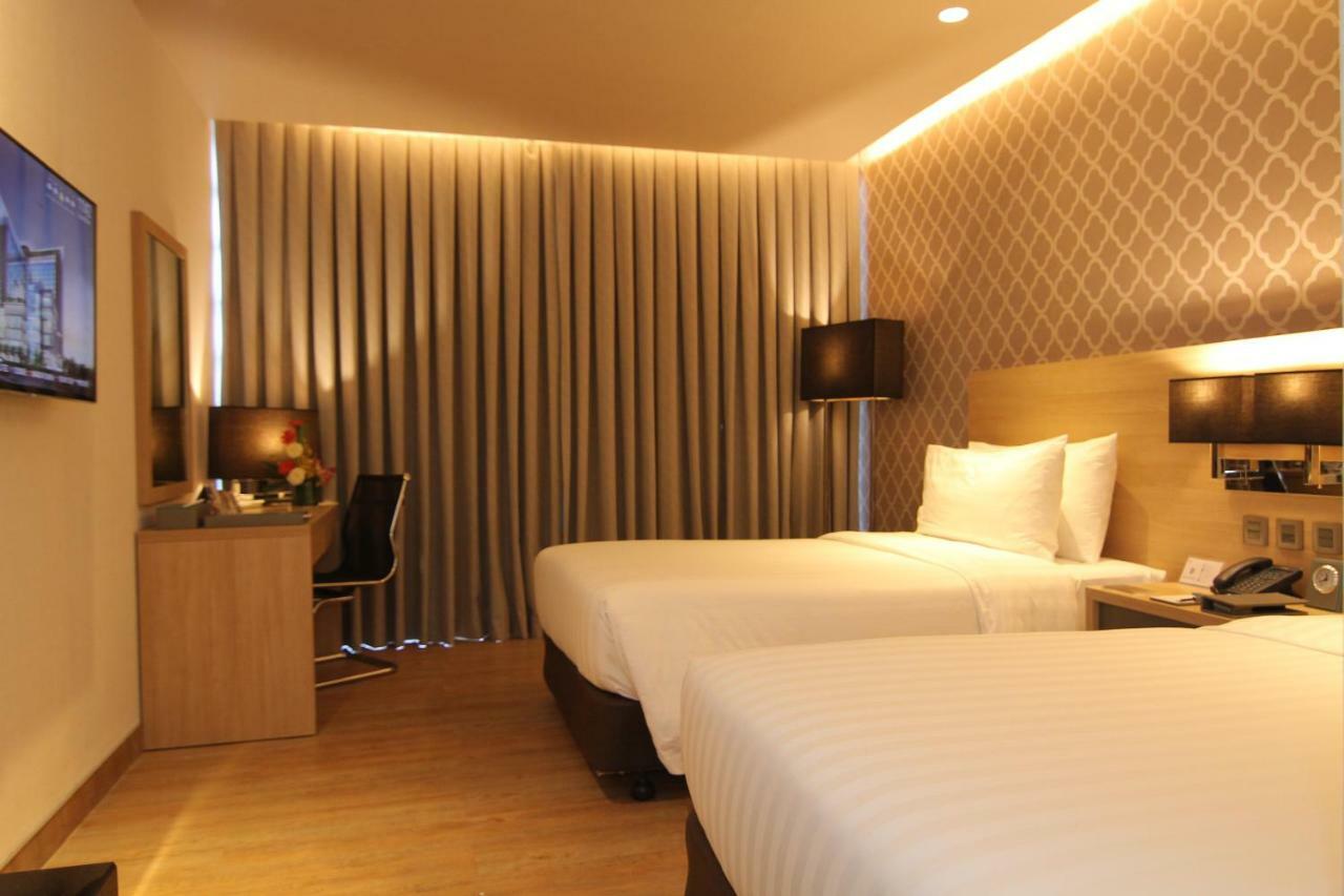 bai Hotel Cebu Bagian luar foto